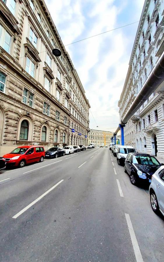 The Vast Core Wien Exterior foto